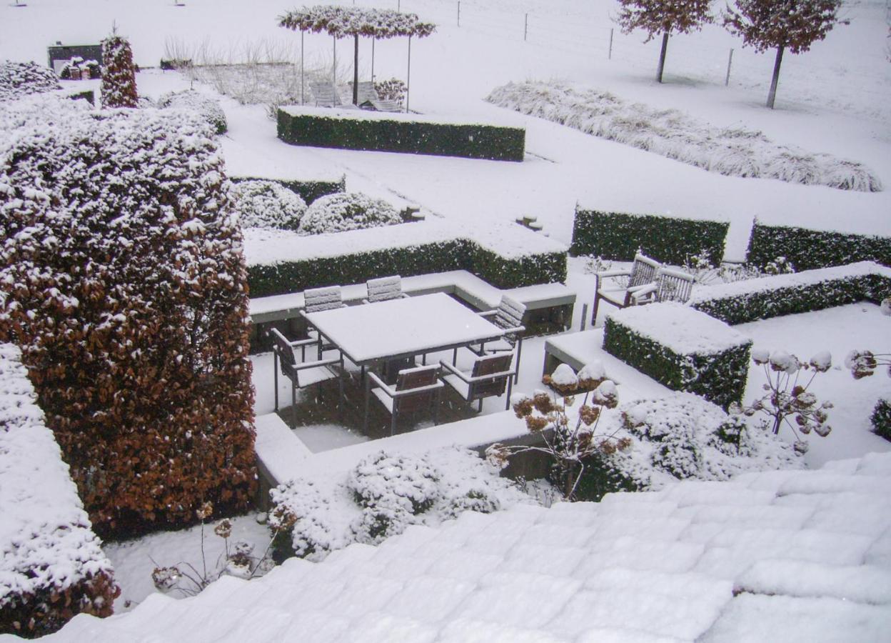 Bed and Breakfast De Moeraseik Zele Exterior foto